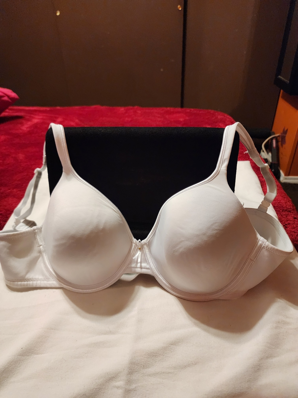 Vanity Fair White Molded Underwire Everyday Bra